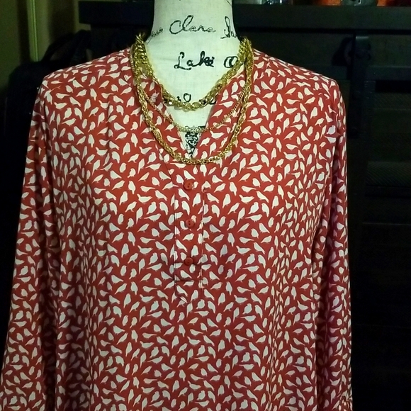 Whimsical bird long sleeve blouse. - Picture 7 of 8
